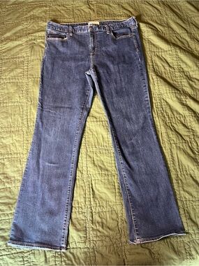 Gap Women’s Perfect Boot Cut Jeans-Size 33R